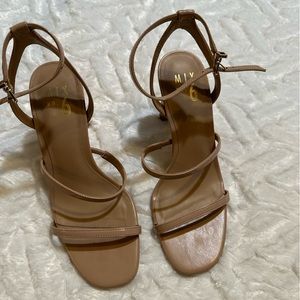 STRAPY HEELS - BLUSH